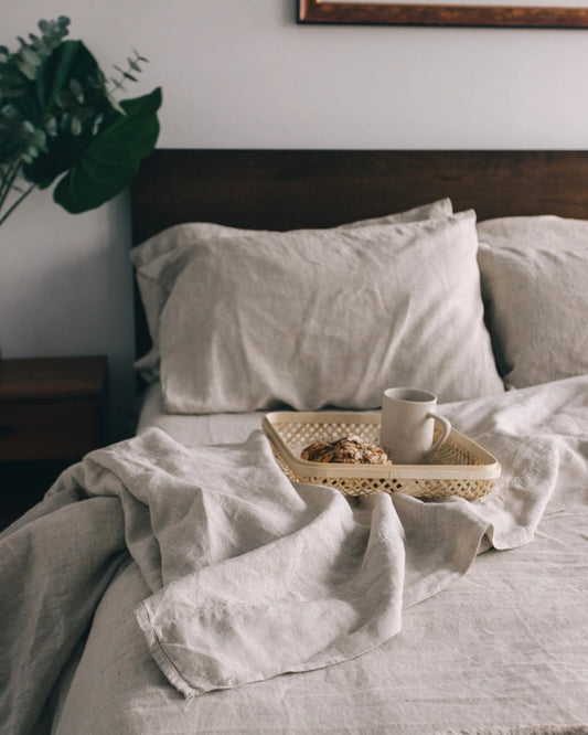 Trieste Fitted Sheet in White & Natural